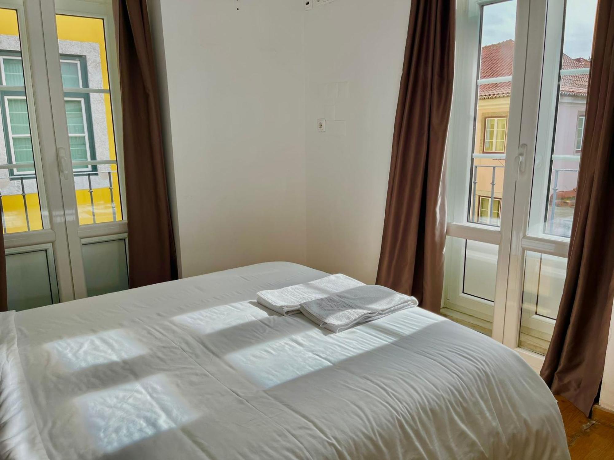 3 Bedroom, 2,5 Bathroom - Bairro Alto Residence Lisboa Exteriér fotografie